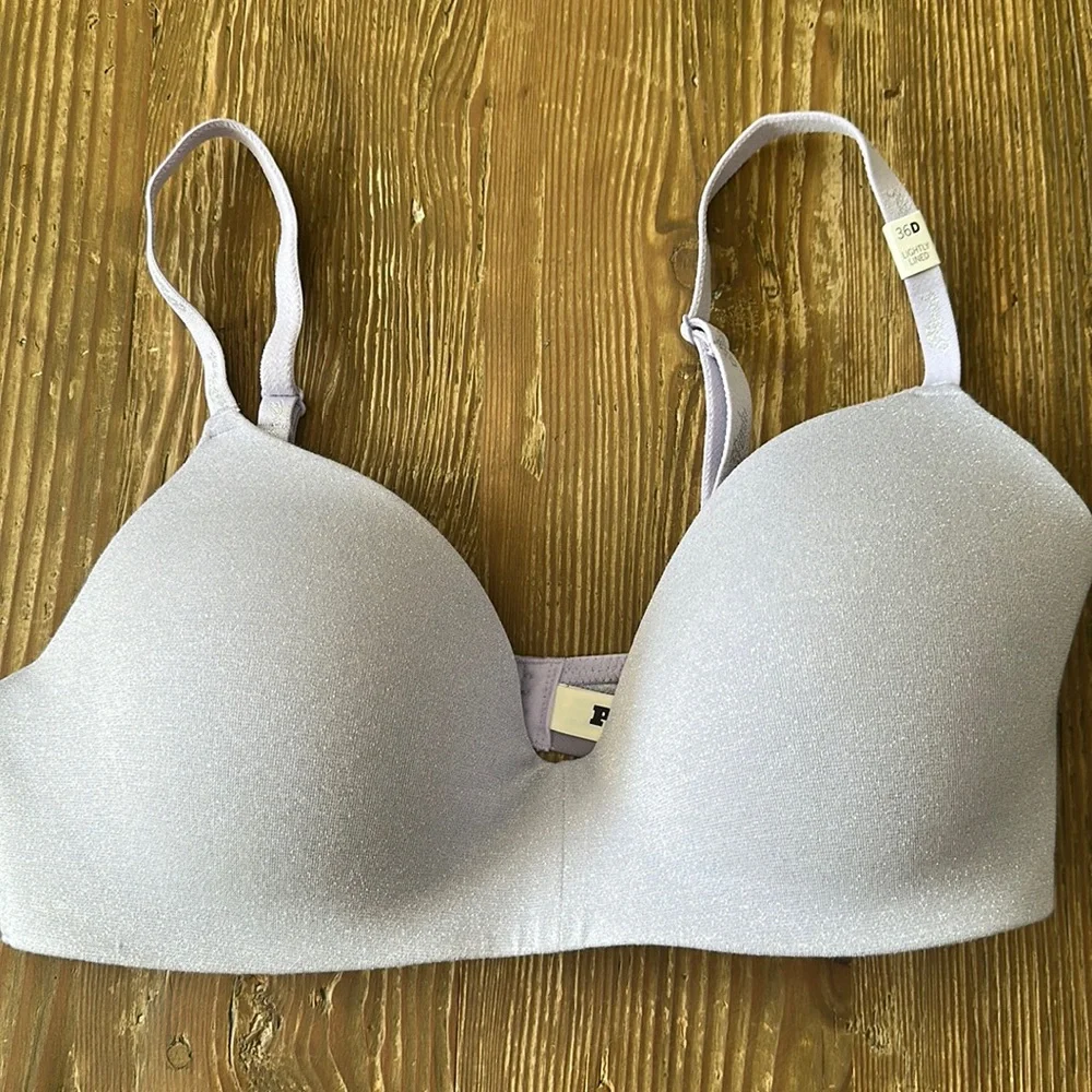 PINK wear everywhere lightly lined wireless bra in lilac sparkle 36D